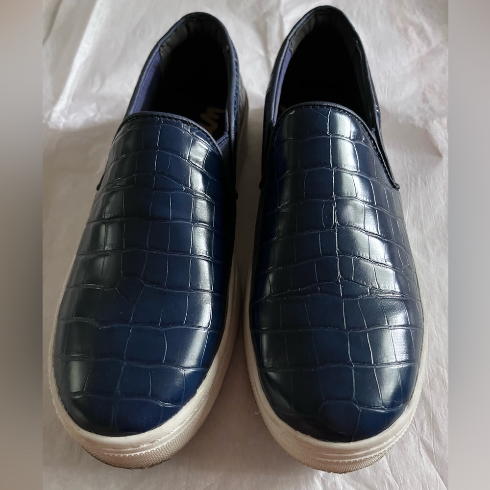 Pre Owned Women’s Sam Edelman Slip On Sneakers, Sz 9